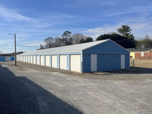 C&M Mini Storage facility located on Maiden Highway
